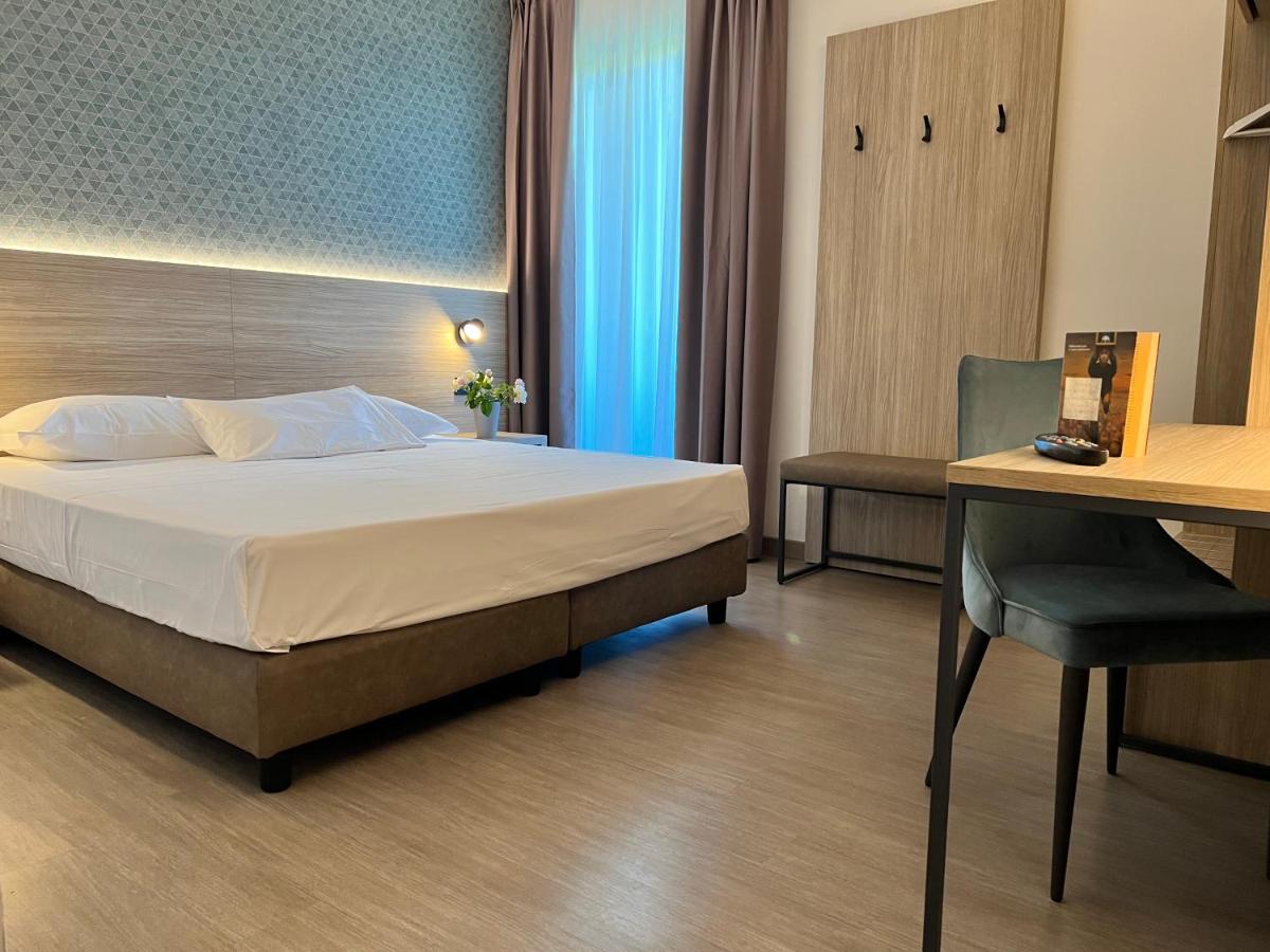 Hotel Gardenia Romano Canavese Luaran gambar